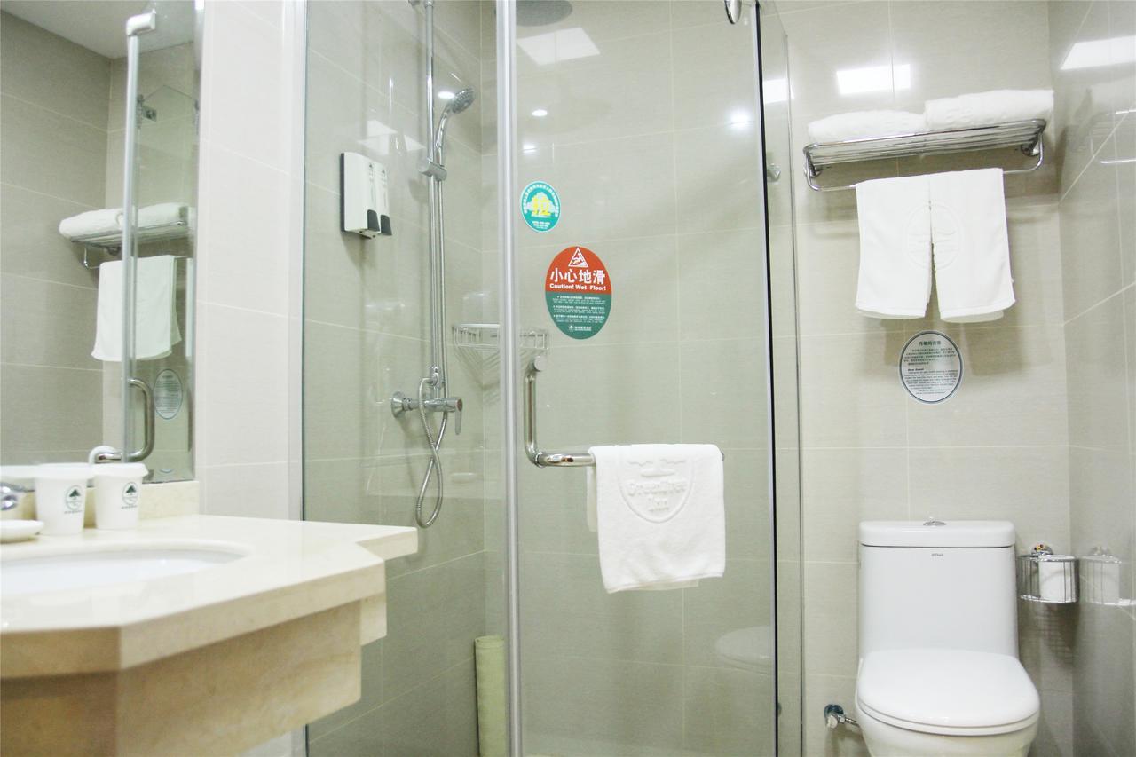 Greentree Alliance Guangxi Hezhou Babu District Lingfeng Square Hotel מראה חיצוני תמונה