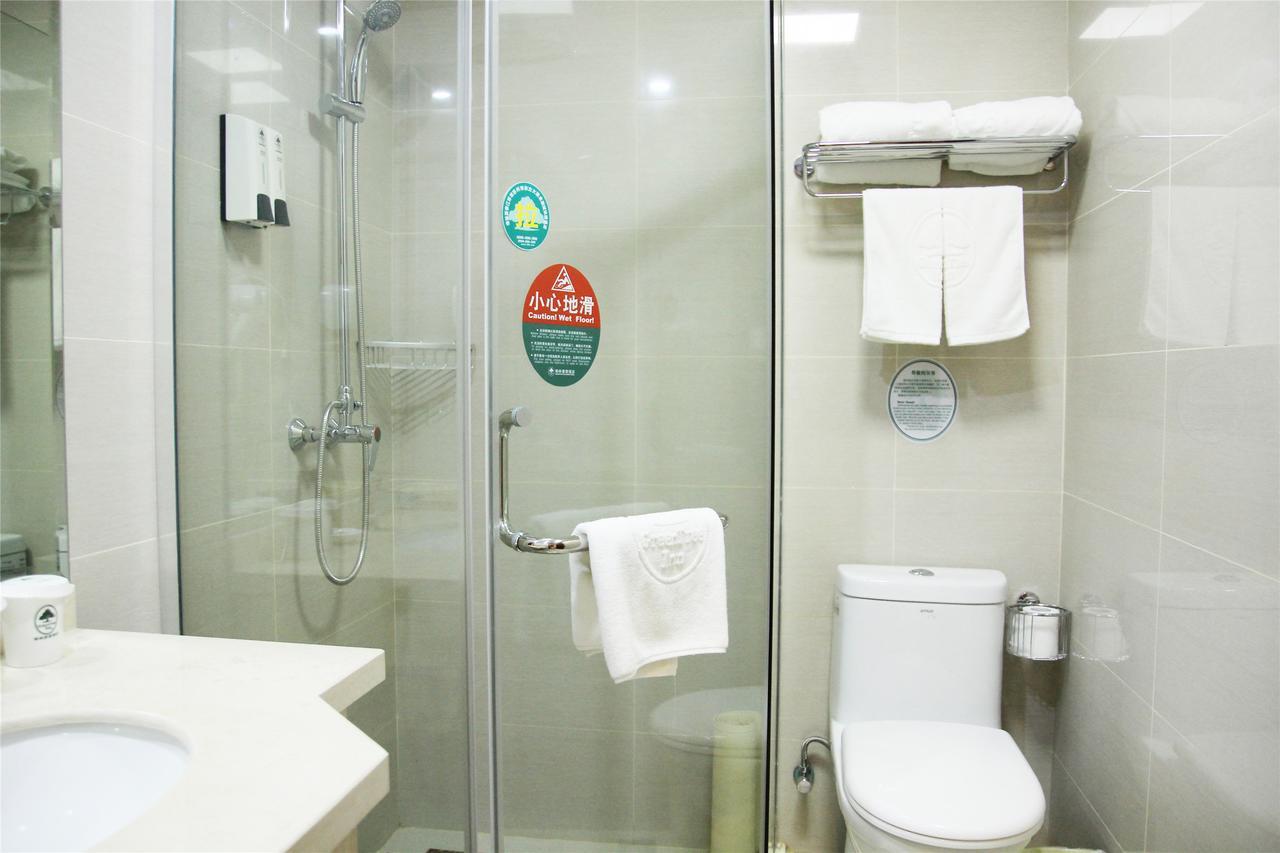 Greentree Alliance Guangxi Hezhou Babu District Lingfeng Square Hotel מראה חיצוני תמונה